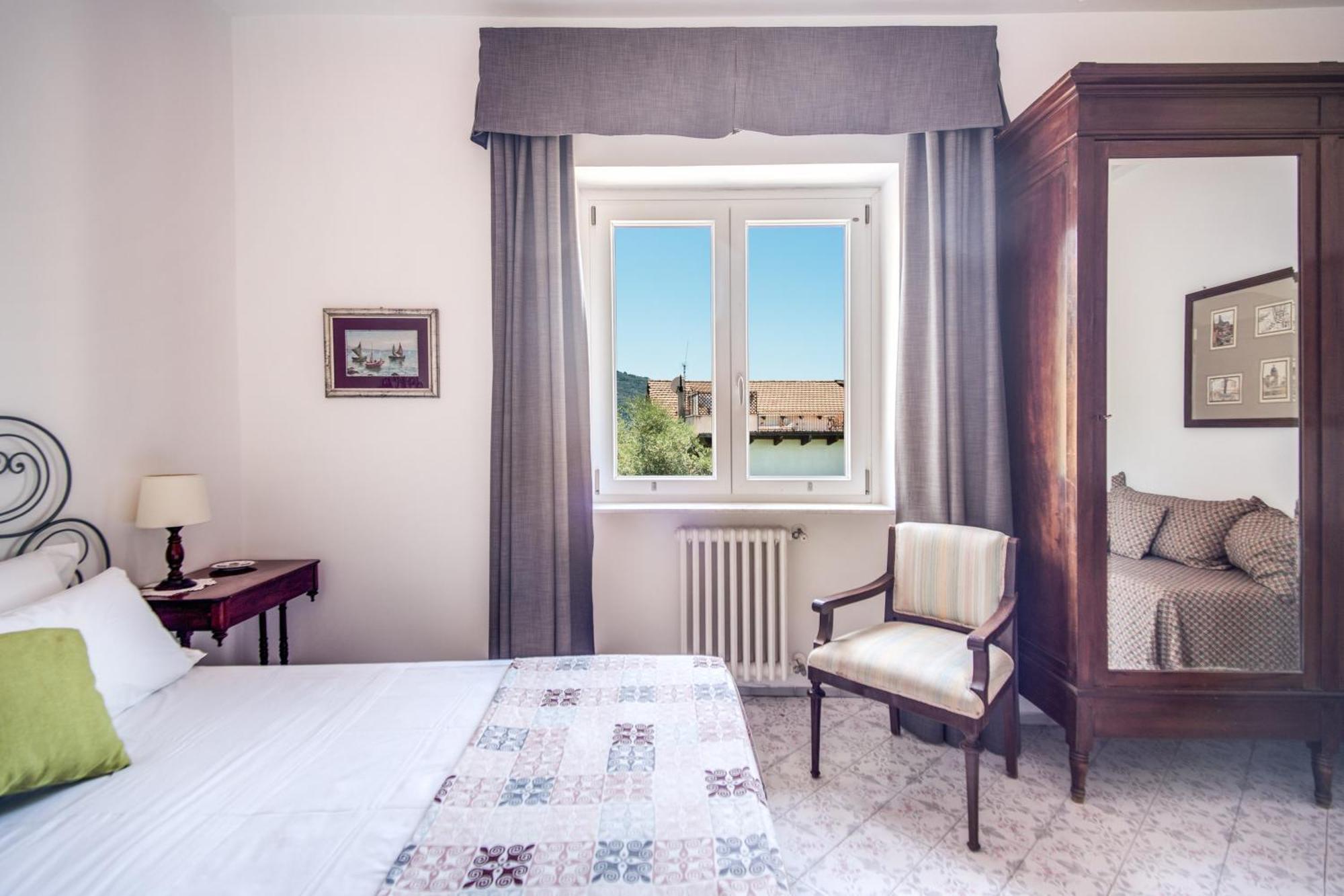 M Suites Сорренто Экстерьер фото