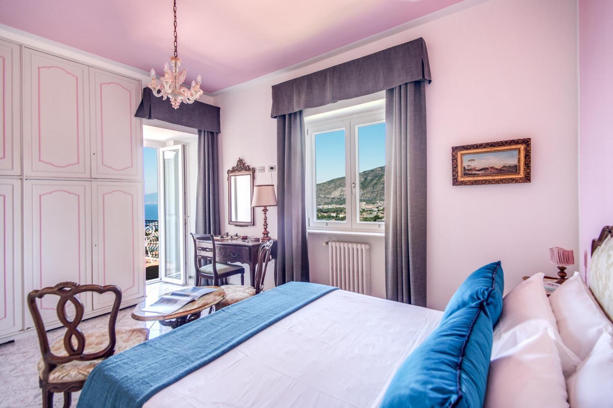M Suites Сорренто Экстерьер фото